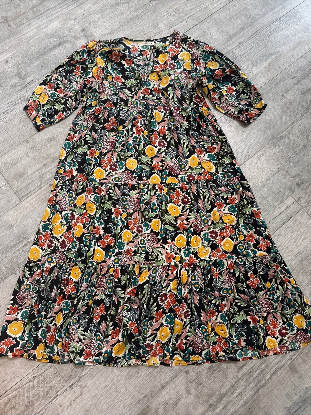 Natural Life Boho Floral Maxi Dress w/tierred skirt, tie@neck & pockets